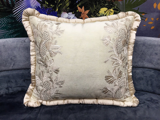 Luxury cushion "Romantic Tenderness"