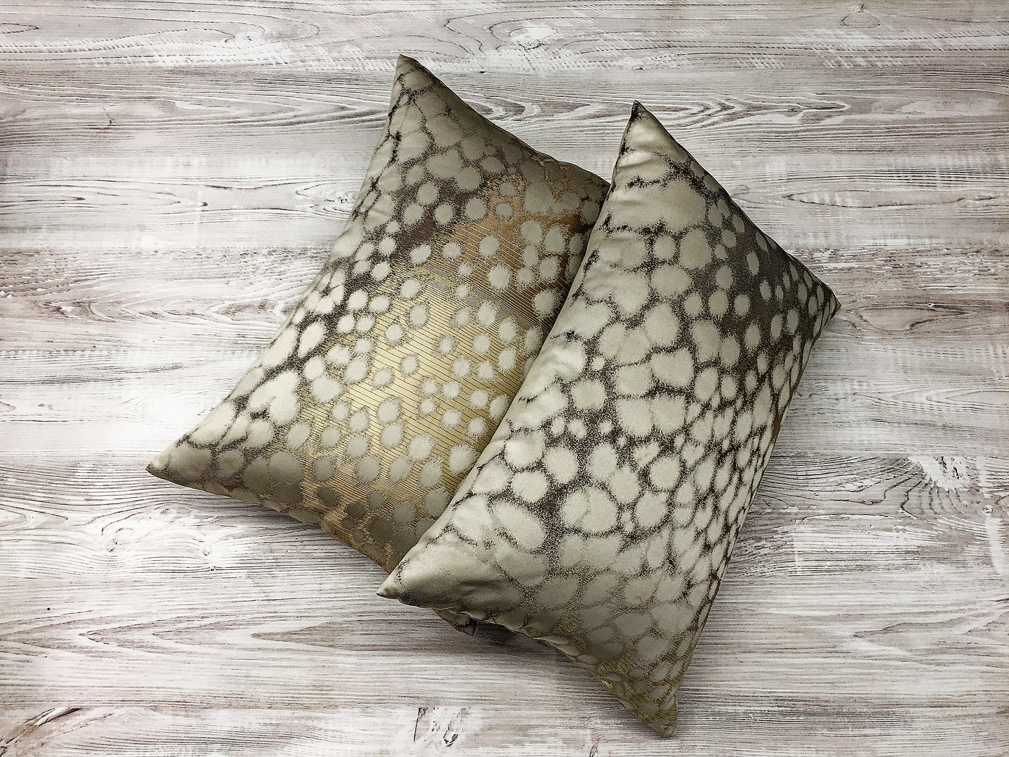 Luxury cushion "Unique Touch of Nature"