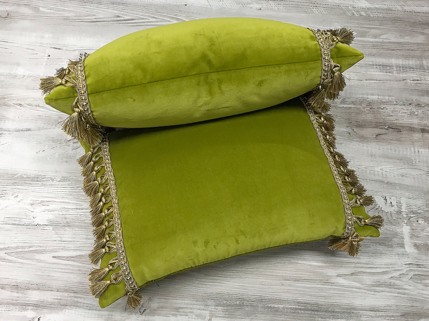 Luxury cushion collection "Green Gold Elegance" Set of 2 cushions