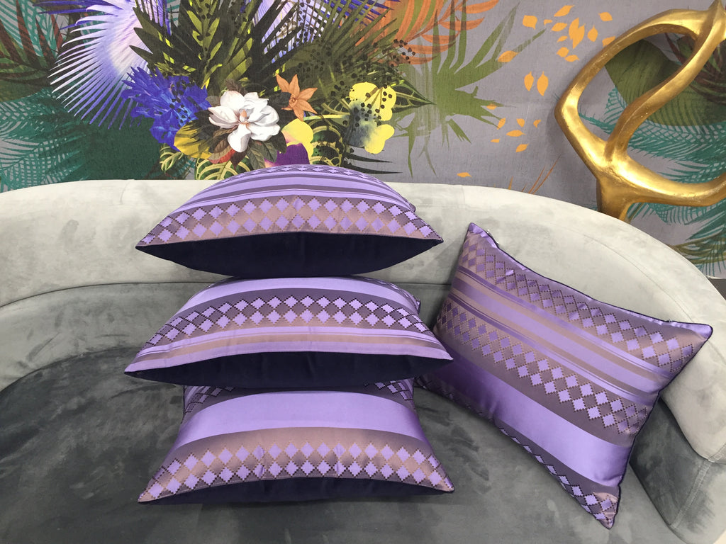 Cojín Violet Glamour