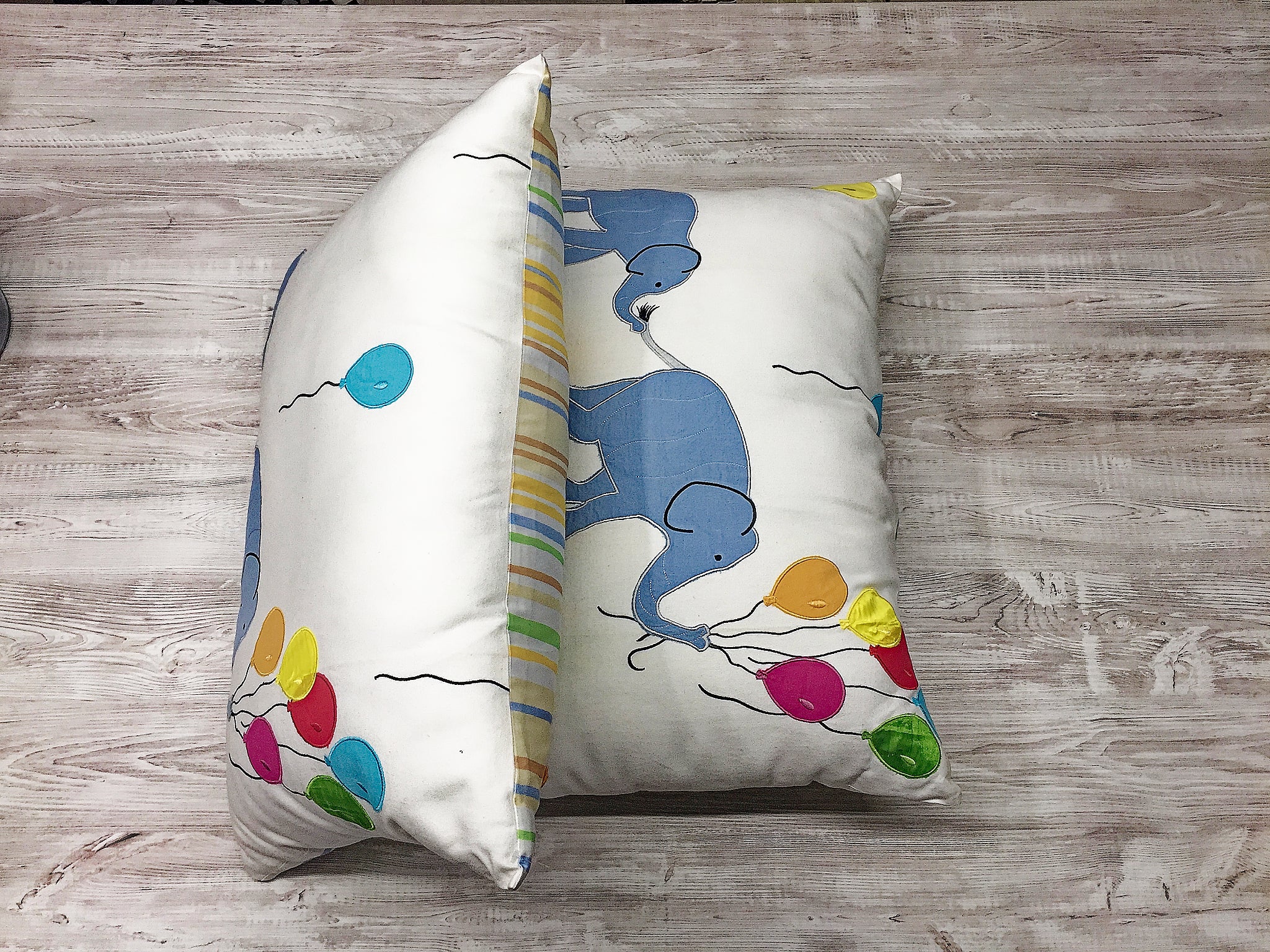 Elephants' family cushion