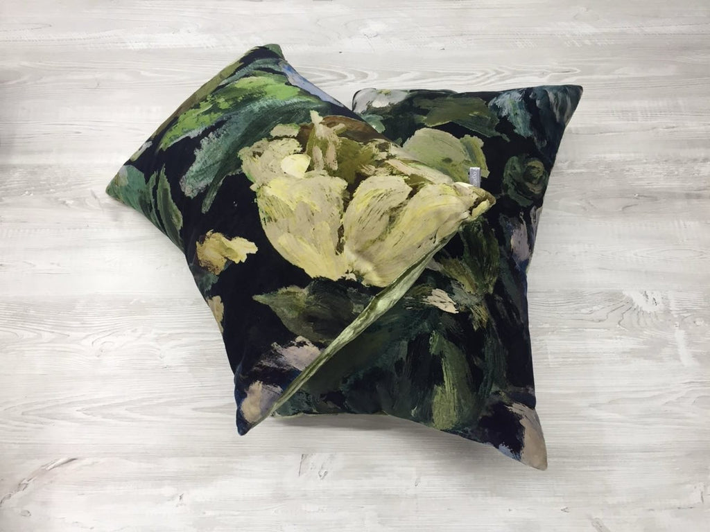 Aquarelle cushion collection