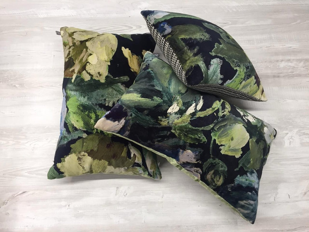 Aquarelle cushion collection
