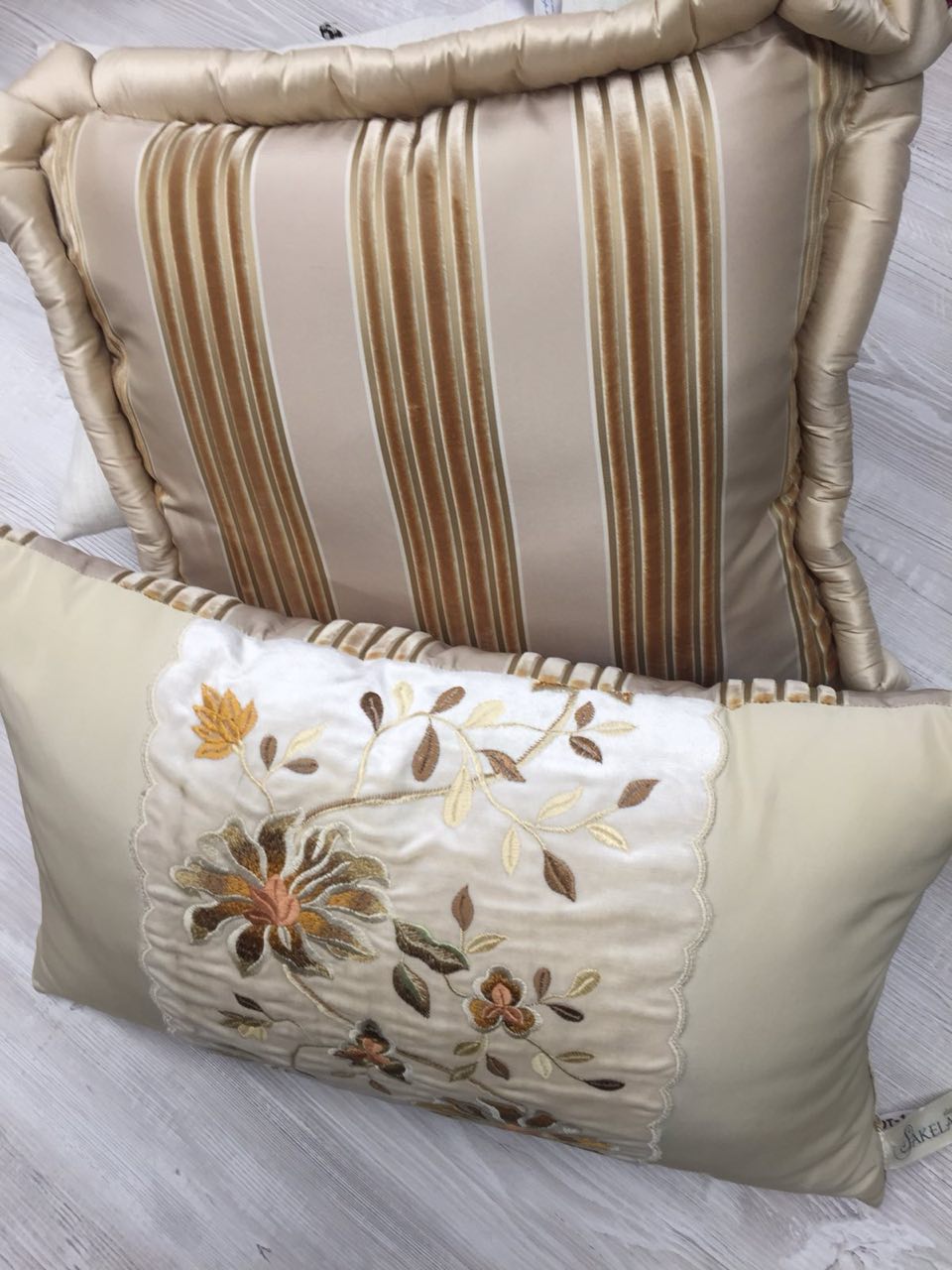 Flowers & Stripes collection