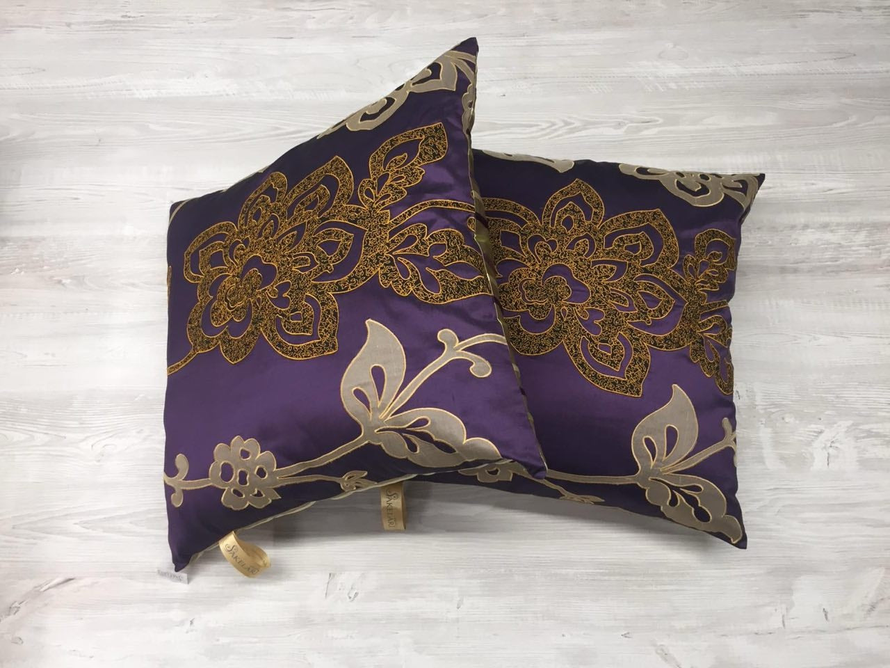 Colección Seda Violeta y a Rayas