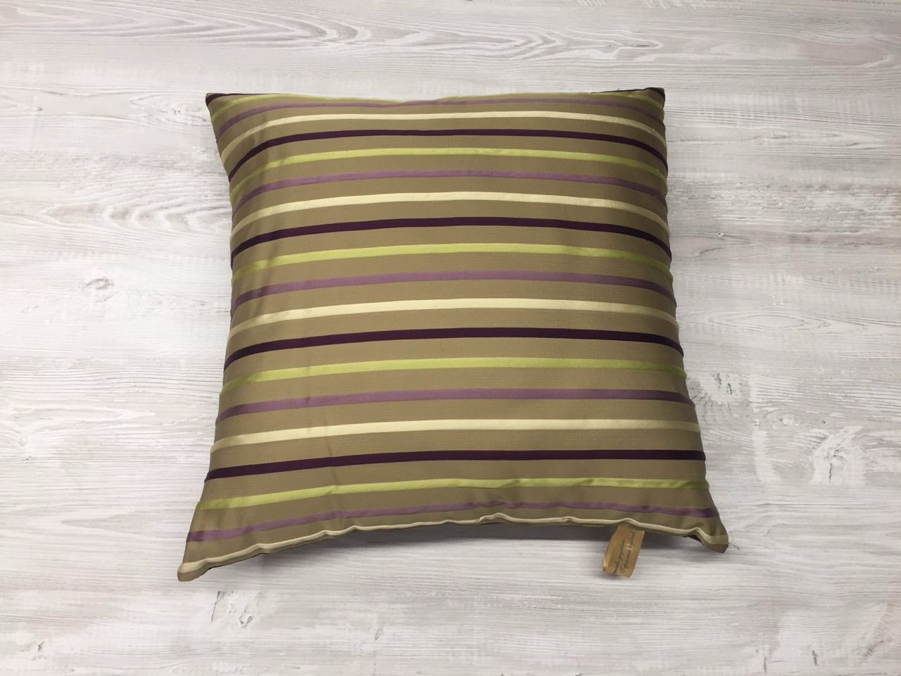 Colección Seda Violeta y a Rayas